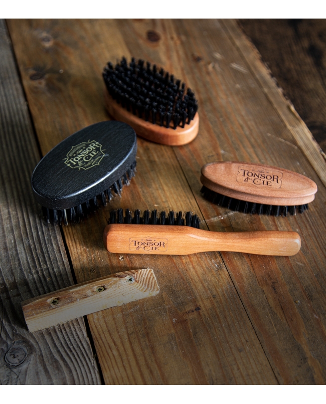 Brosse Bois Noir « 7 rangs »